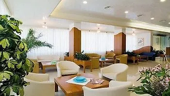 מלון Palace ביביונה