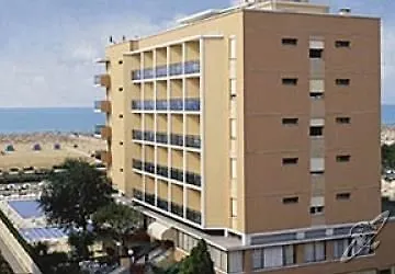 Palace 4* ביביונה