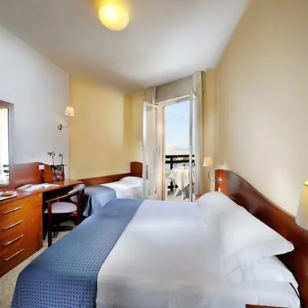 Palace ביביונה