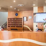 皇宫酒店 4* 比比翁